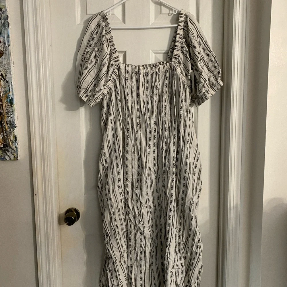 NWOT Time and Tru Black and White Patterned Midi Dress Size 1X - Picture 16 of 16